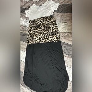Maxi Dress - Black/White/leopard